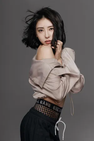 黎一萱妩媚性感写真图片_2