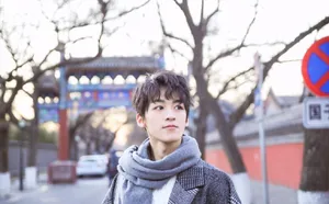 何洛洛街拍图片_6