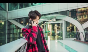 何洛洛随性街拍图片