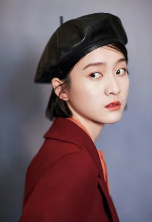 张雪迎清新时尚写真图片_5