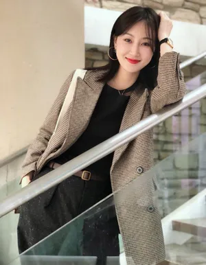 林鹏甜美秀丽写真图片第1张