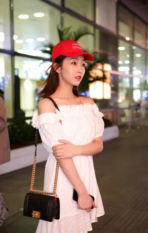 宣璐甜美元气机场照图片_3