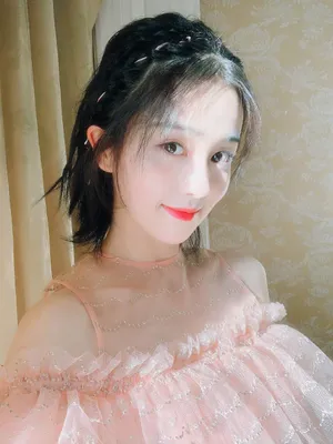 白鹿仙气甜美写真图片_3