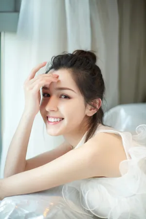 哈妮克孜清新性感写真图片_2