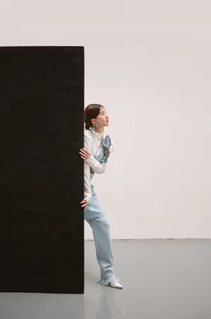 赵露思时髦前卫写真图片_6