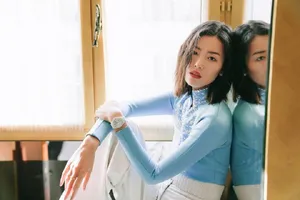 刘雯简约精致写真图片