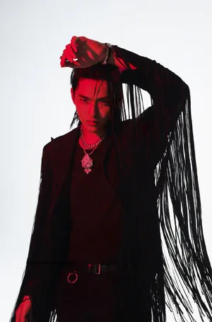 吴亦凡暗黑系酷帅写真图片_4