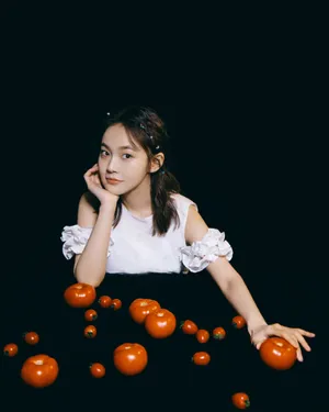 张佳宁鬼马个性写真图片_2