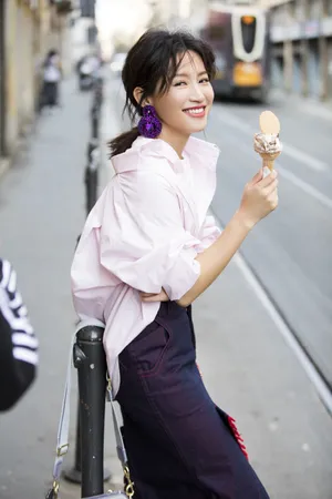 苏青清新甜美街拍图片_4