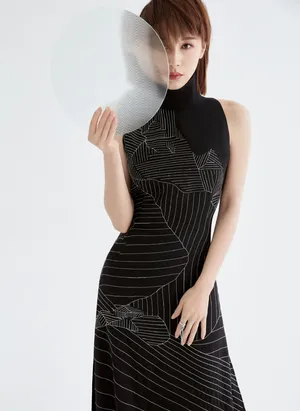 王子文时尚摩登魅力写真大片_5