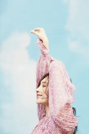 江疏影甜美优雅写真图片_3