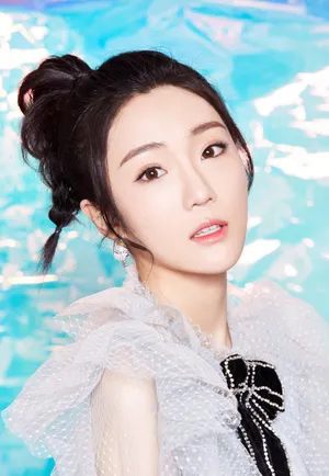 张可盈阳光甜美写真图片