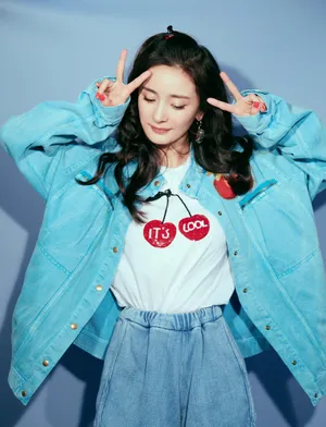 杨幂清新俏皮写真图片_5