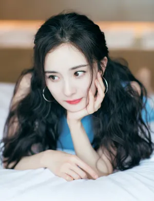 杨幂仙气甜美写真图片