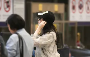 刘亦菲随性气质机场私服照图片_7