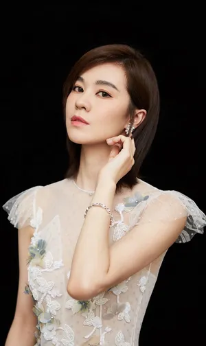 郁可唯温婉迷人活动写真图片_7