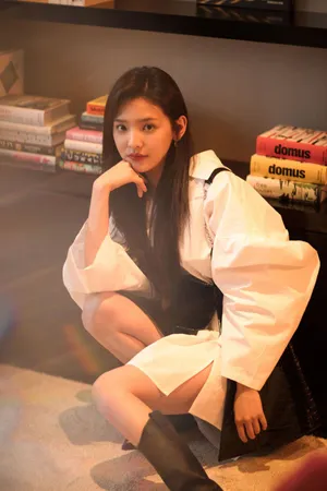 章若楠甜美俏皮阳光写真图片_7