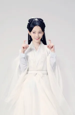 鞠婧祎古装仙气写真图片