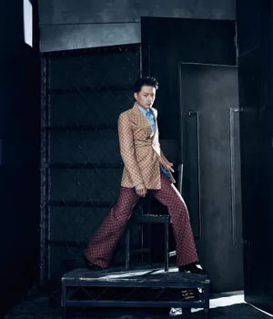 段奕宏《ELLEMEN》杂志封面写真_3