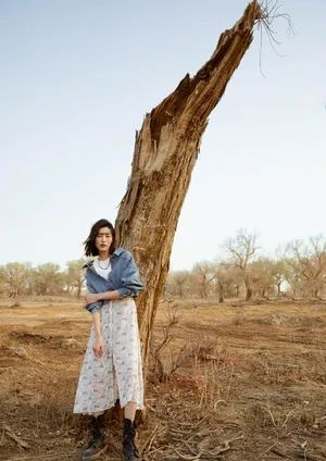 刘雯唯美私服写真图片_7
