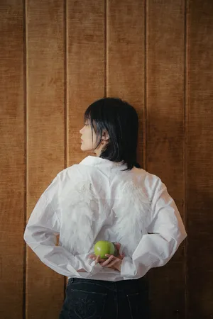 田沅黑白光影质感写真图片_3
