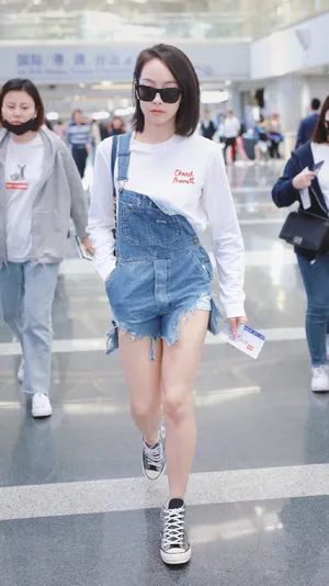 宋茜夏日清凉机场街拍图片_4