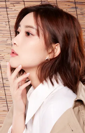孟子义优雅温柔写真图片