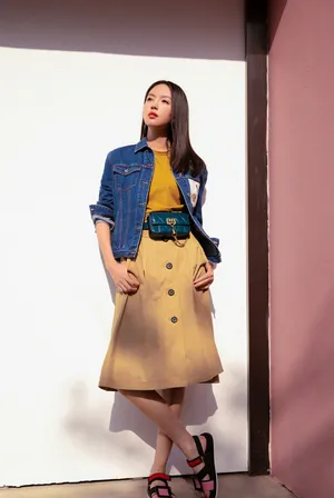 张梓琳时尚率性写真图片_3