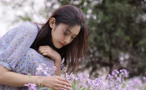 王双清新淡雅户外写真图片_4