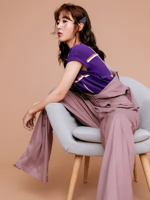 邢菲甜美养眼时尚写真图片_5