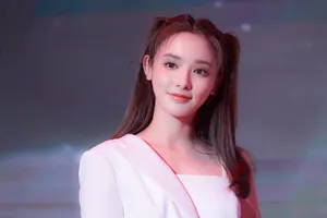彭小苒清新秀丽写真图片_3