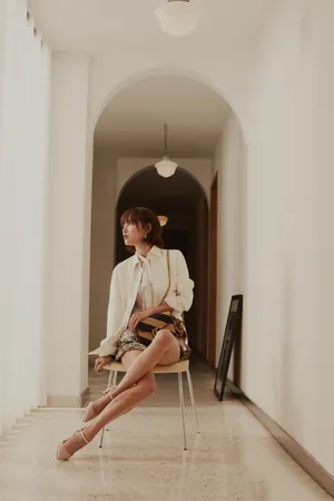 张嘉倪性感时尚写真图片_6