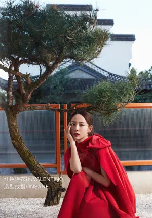 张嘉倪性感时尚写真图片_7