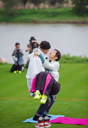 《妻子2》包贝尔包文婧图片
