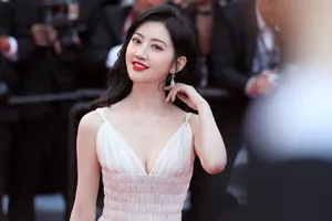景甜性感典雅红毯图片_5