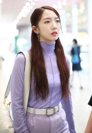 孟美岐机场街拍图片_3