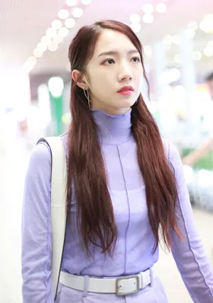 孟美岐机场街拍图片_5
