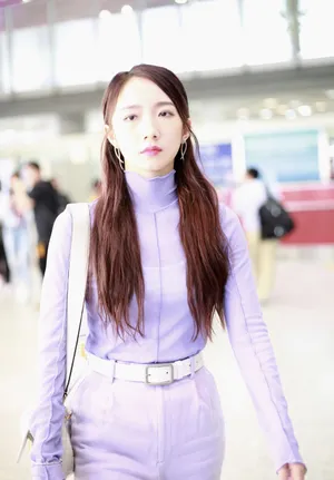 孟美岐机场街拍图片_8