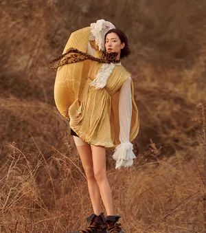 杜鹃荒野唯美时尚大片写真图片_8