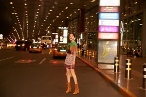 李纯夏日清新街拍图片_3