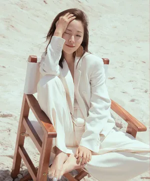 江一燕夏日清新海边写真图片_6