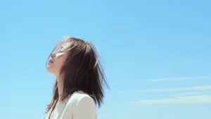 江一燕夏日清新海边写真图片_8