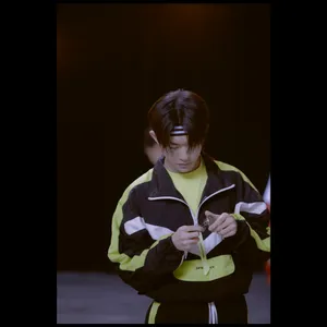易烊千玺这就是街舞2队长大秀花絮照图片_3