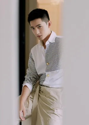 杨洋简洁清爽短发写真图片