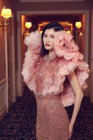 何穗立体花朵裙性感写真图片_4