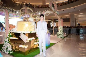 于朦胧清爽时尚品牌活动写真图片_6