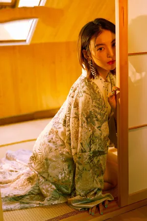 尤靖茹慵懒迷人写真图片_8