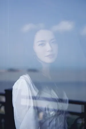 姚晨清新优雅朦胧写真图片_2