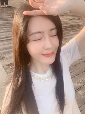 汤晶媚清新甜美写真图片_4