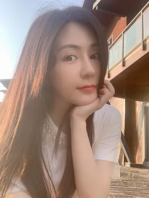 汤晶媚清新甜美写真图片_7